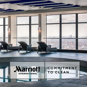 4* Отель Four Points By Sheraton Arabellapark