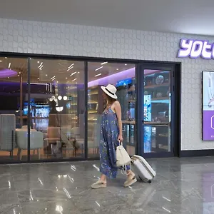 Yotelair Airport, Duty Free - International Transit Area Отель Стамбул